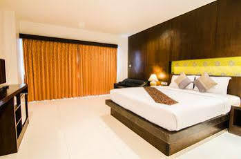 Amata 4*